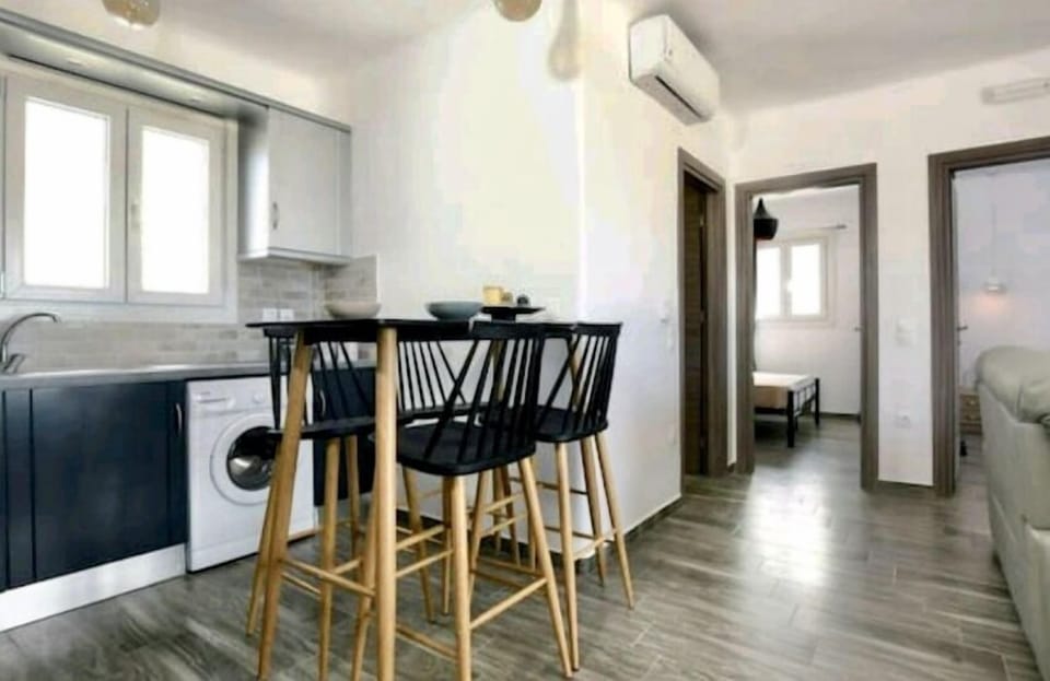 Apartment, 2 Bedrooms | Private kitchen | Full-size fridge, oven, stovetop, electric kettle
