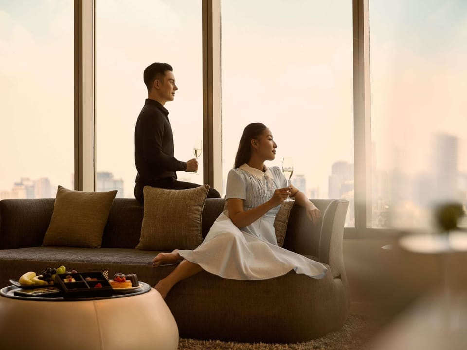 Free minibar items, in-room safe, desk, free WiFi