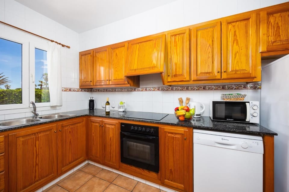 Equipped kitchen
