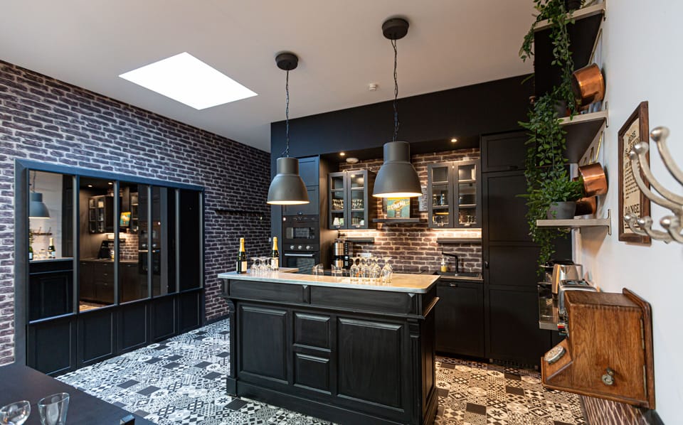Panoramic Shared Dormitory, Ensuite (Le Loft) | Private kitchen | Highchair