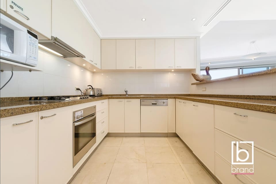 fully equip kitchen with dishwasher