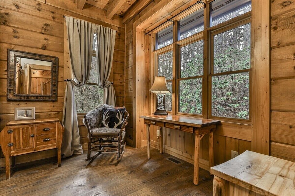 Sitting area off of master bedroom