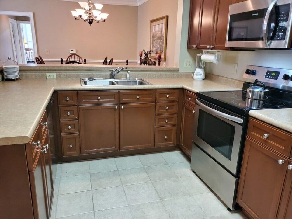 Kitchen 2