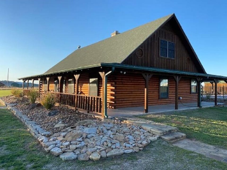 PK Lake Cabin
