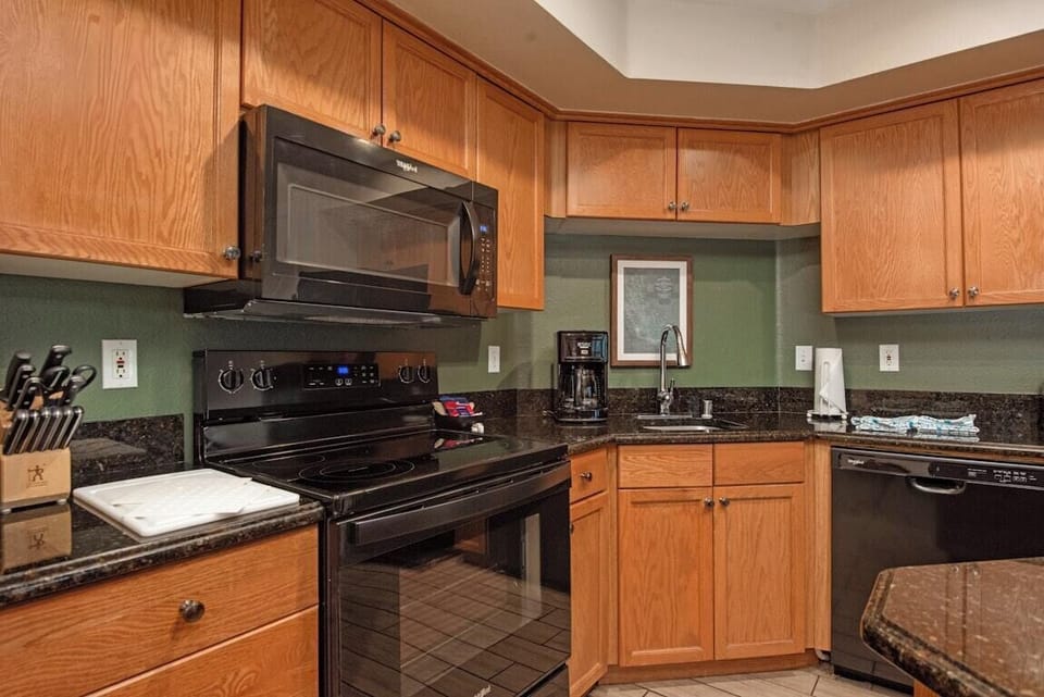 2 Bedroom