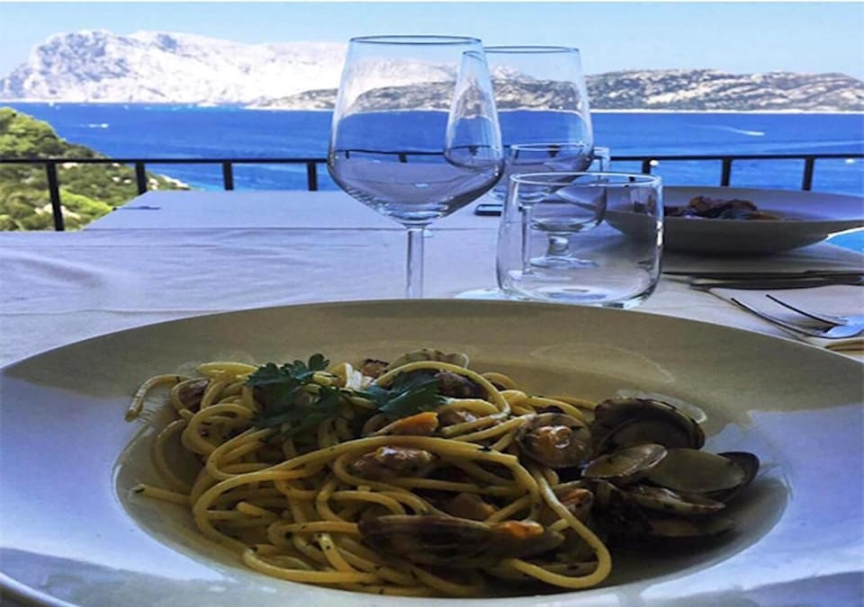 SEA VIEW - PUNTA EST RESTAURANT