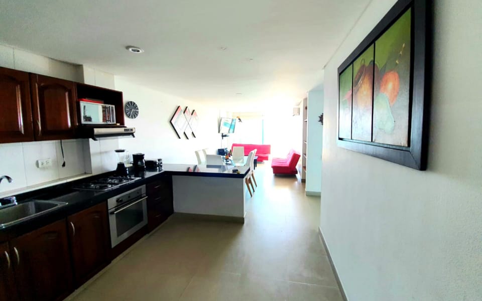 Basic Apartment | Private kitchen | Oven
