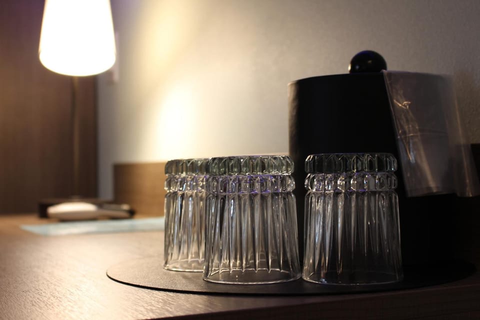 Microwave, coffee/tea maker