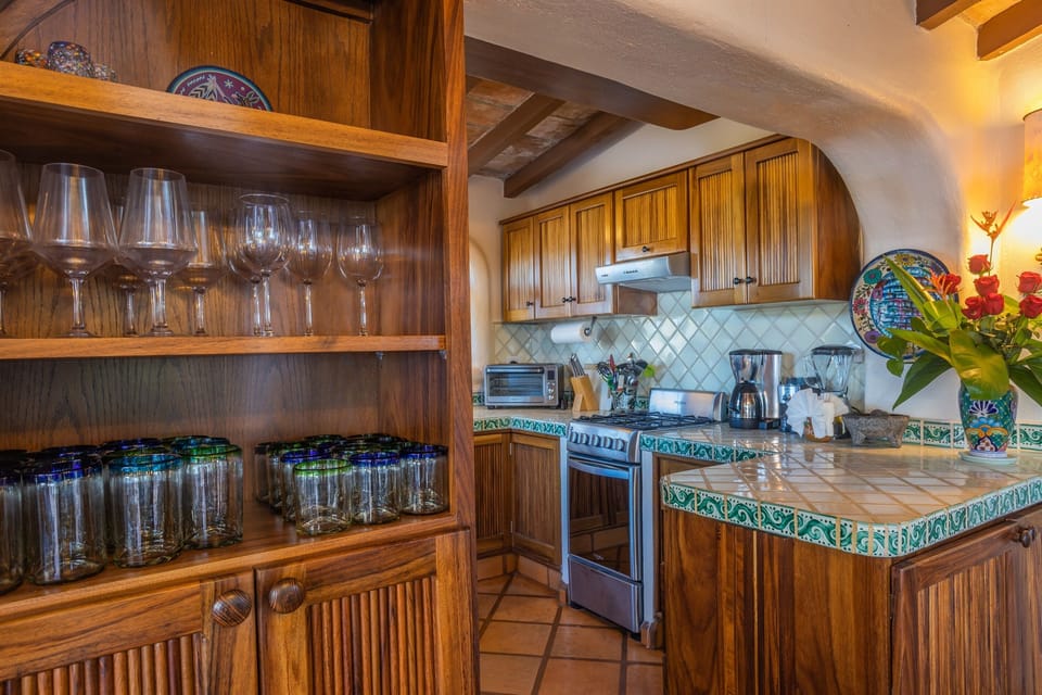 Fully Equipped Kitchen, with Coffee!