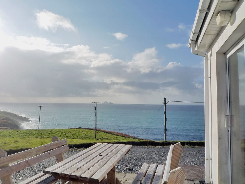House, 3 Bedrooms, 2 Bathrooms, Sea Facing | Balcony