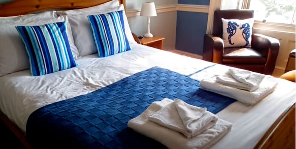Superior Double Room | Desk, free WiFi, bed sheets