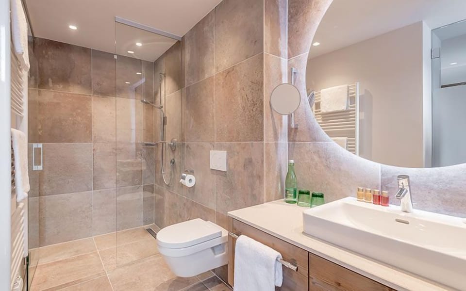 Family Room, Multiple Bedrooms, Balcony, Mountain View | Bathroom | Free toiletries, hair dryer, bathrobes, slippers