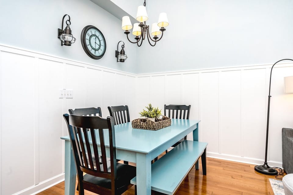 Dining II
