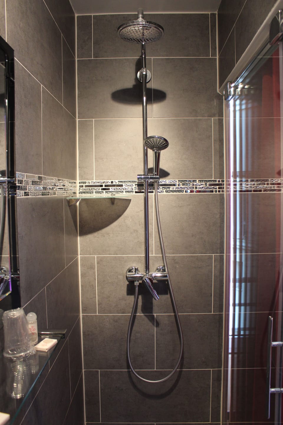 Hair dryer, towels