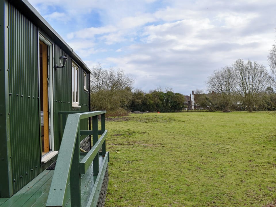 Exterior | Shepherds Hut 2 in Kent, Shepherds Hut 1 in Kent - The Shepherds Huts at Laddingford, Laddingford, near Maidstone
