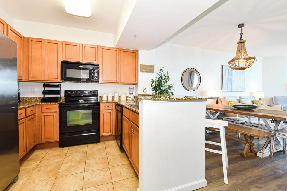 The Palms of Destin 1612 - Fully Equipped Kitchen