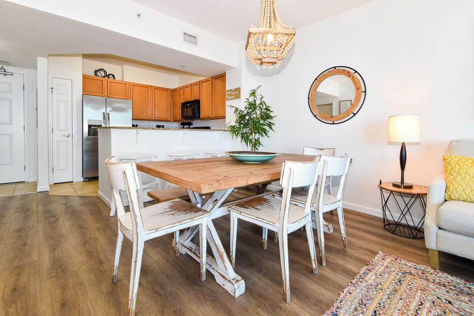 The Palms of Destin 1612 - Dining Area