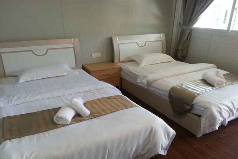 Iron/ironing board