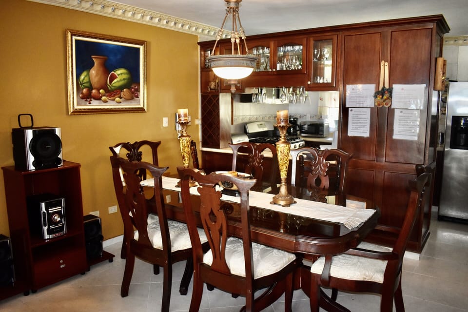 Dinning table. 