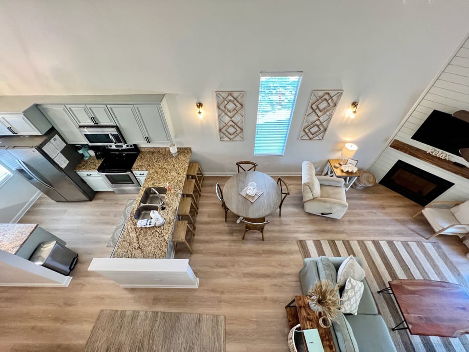 The Village of Mariner Lakes, Orange Beach Alabama. Sleeps 8. Managed by Island Rentals
