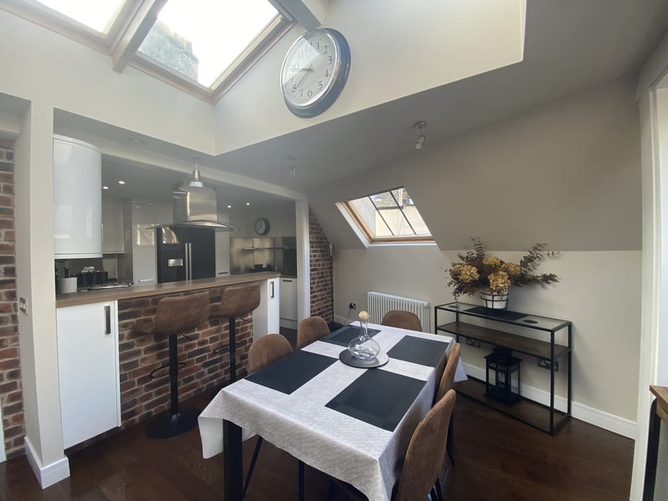 Apartment | Private kitchen | Fridge, microwave, oven, stovetop