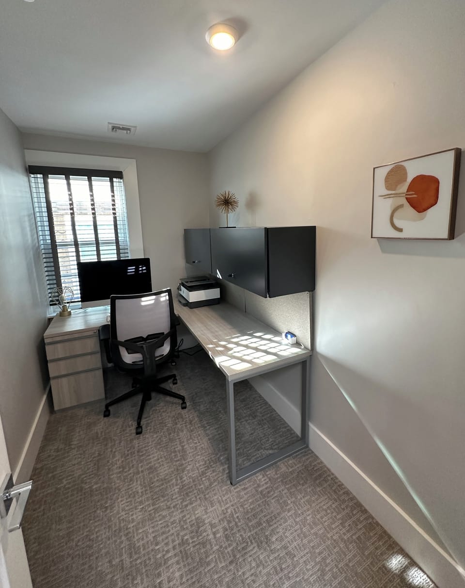 Common Area 2nd Floor Office