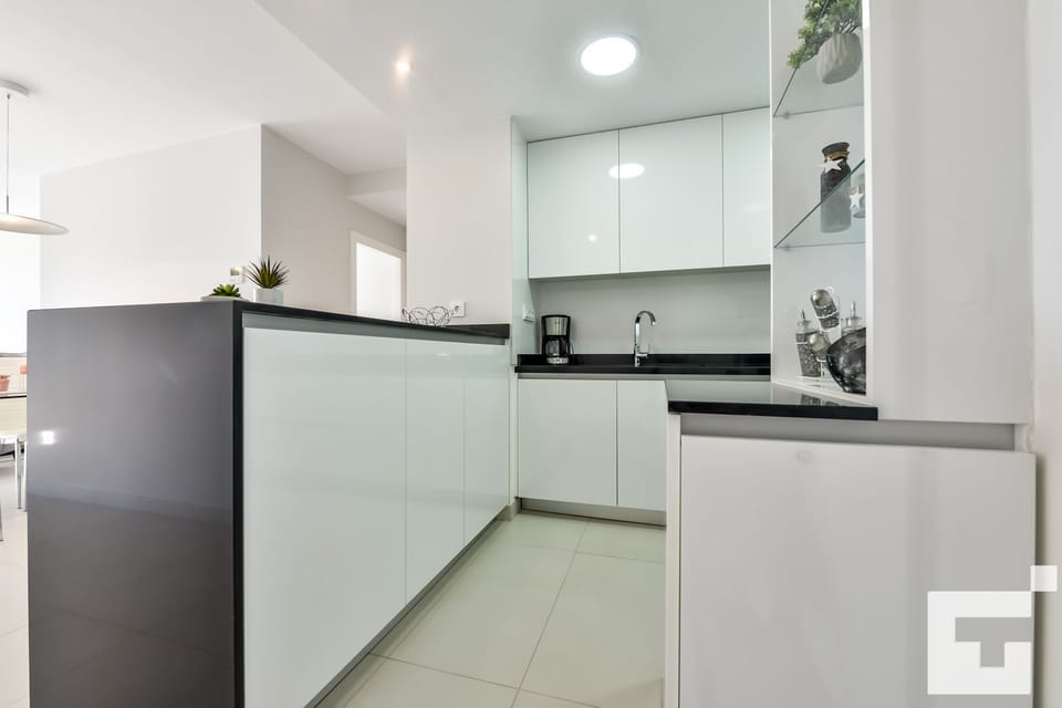 Open kitchen