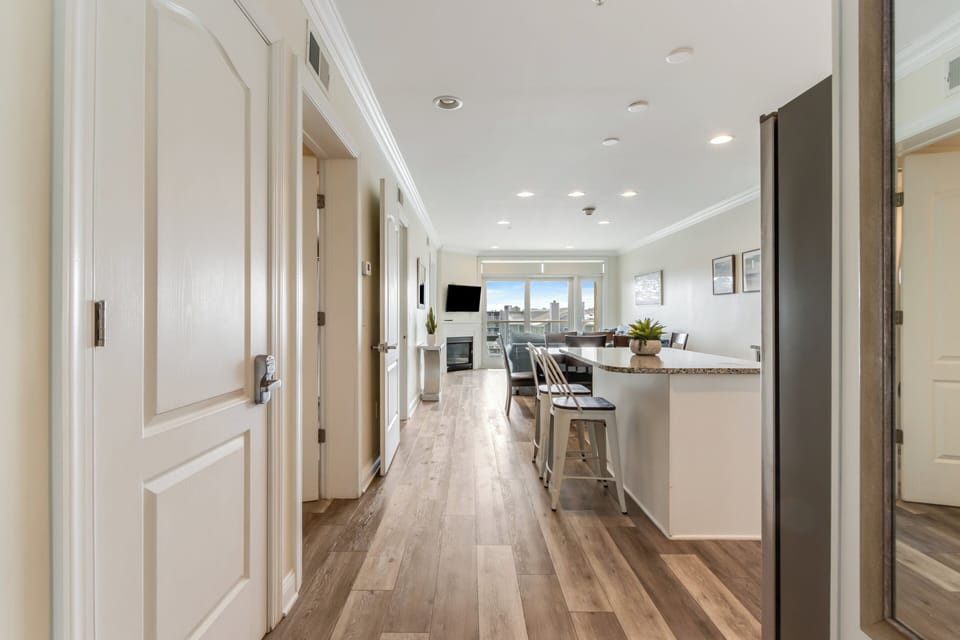 Welcome to your new home away from home during your stay. Relax and Enjoy!!