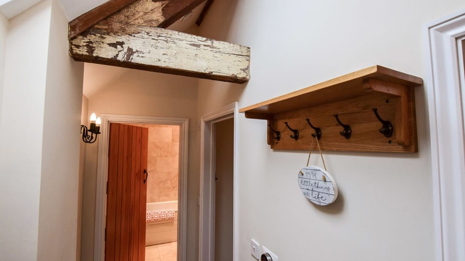 Hallway, Combine Shed, Bolthole Retreats