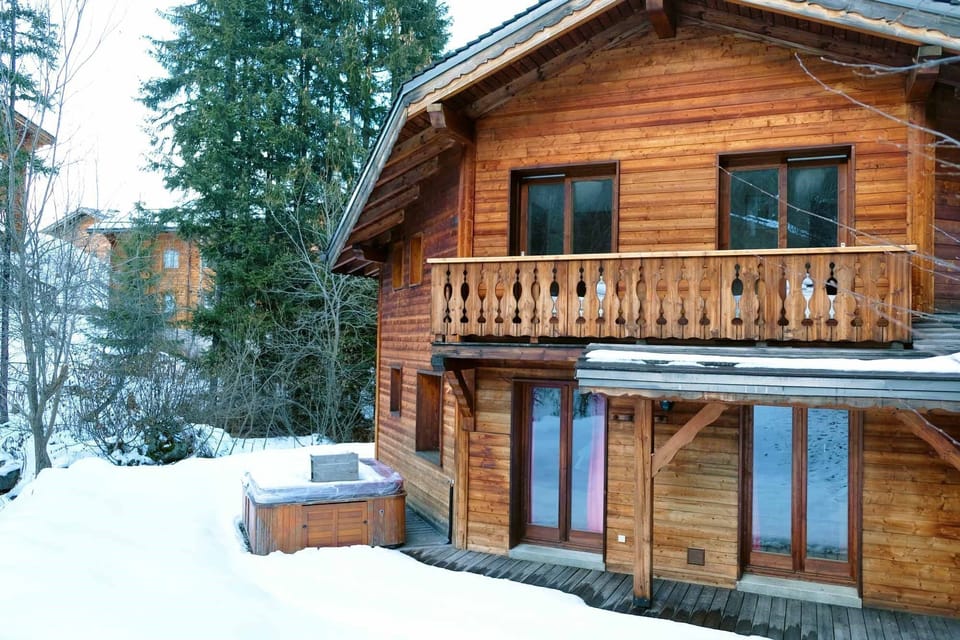 Experience the picturesque atmosphere at this amazing property.