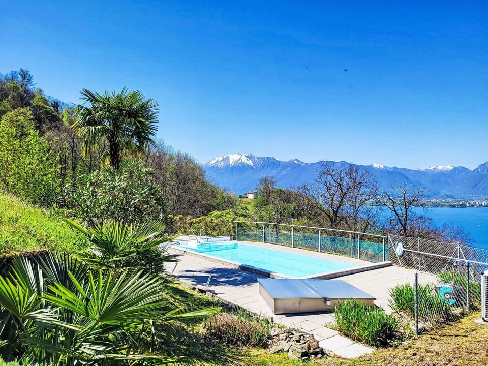 Swimming Pool, Resort, Leisure, Mountain Range, Eco Hotel, Tropics, Shade, Resort Town, Vacation