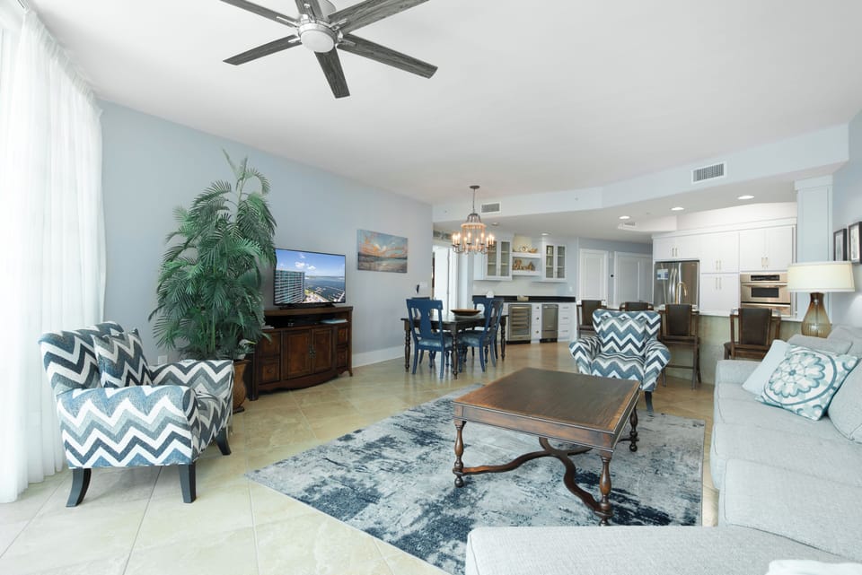 Caribe Resort D1216 Living Room
