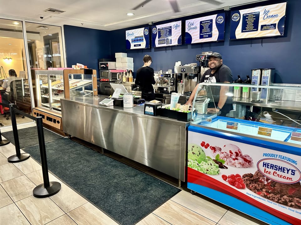 coffe , donut , ice cream shop (seasonal)