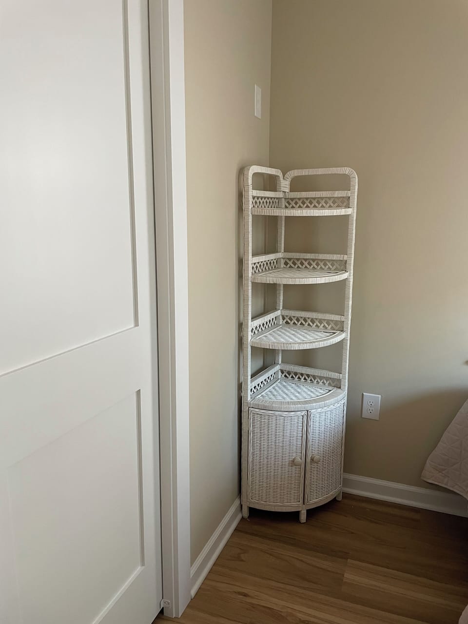 Closet and shelving for 2nd bedroom