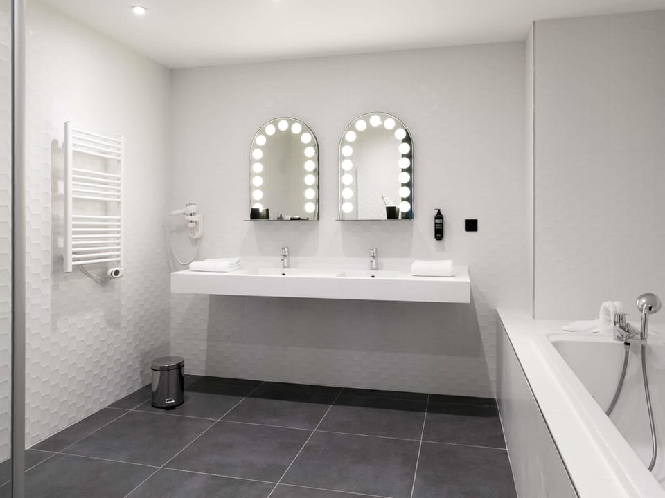 Soundproofing, iron/ironing board, free cribs/infant beds, free WiFi