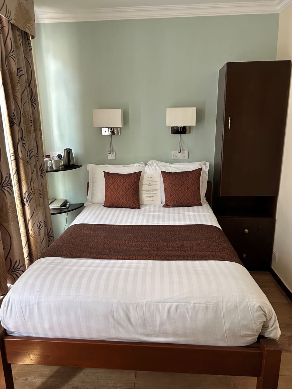 Basic Double Room | Hypo-allergenic bedding, in-room safe, desk, blackout drapes