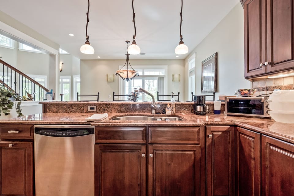 Main Floor kitchen 