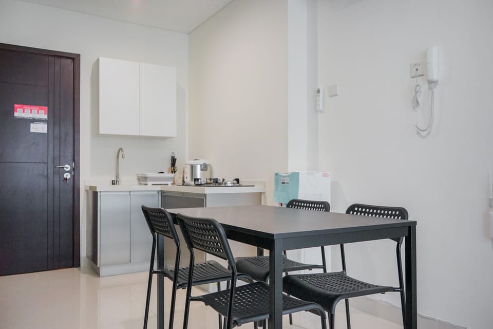 Apartment, Non Smoking, Kitchenette | In-room dining