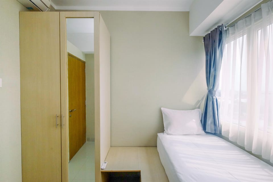 2 bedrooms, iron/ironing board, bed sheets