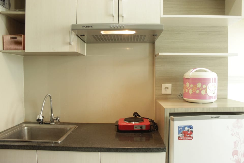 Apartment, Non Smoking, Kitchenette | Private kitchen | Fridge, stovetop, dishwasher, cookware/dishes/utensils