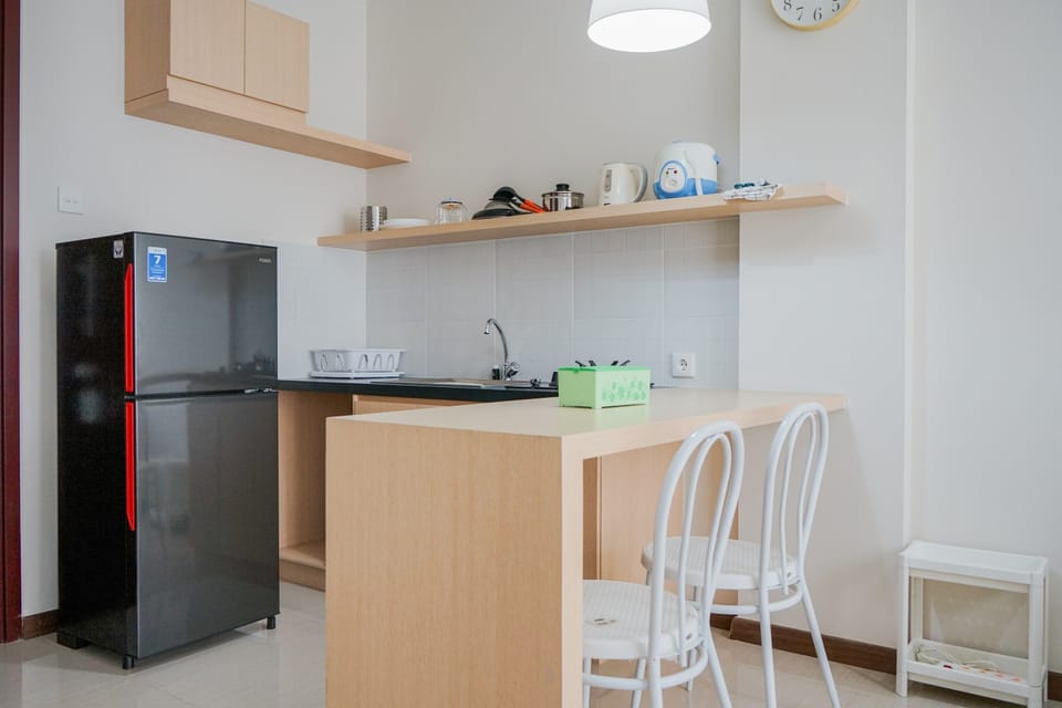Apartment, Non Smoking, Kitchenette | Private kitchen | Fridge, cookware/dishes/utensils
