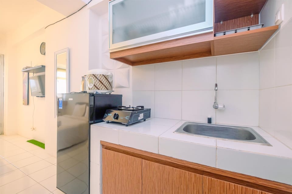 Apartment, Non Smoking, Kitchenette | Private kitchen | Fridge, stovetop, dishwasher, electric kettle