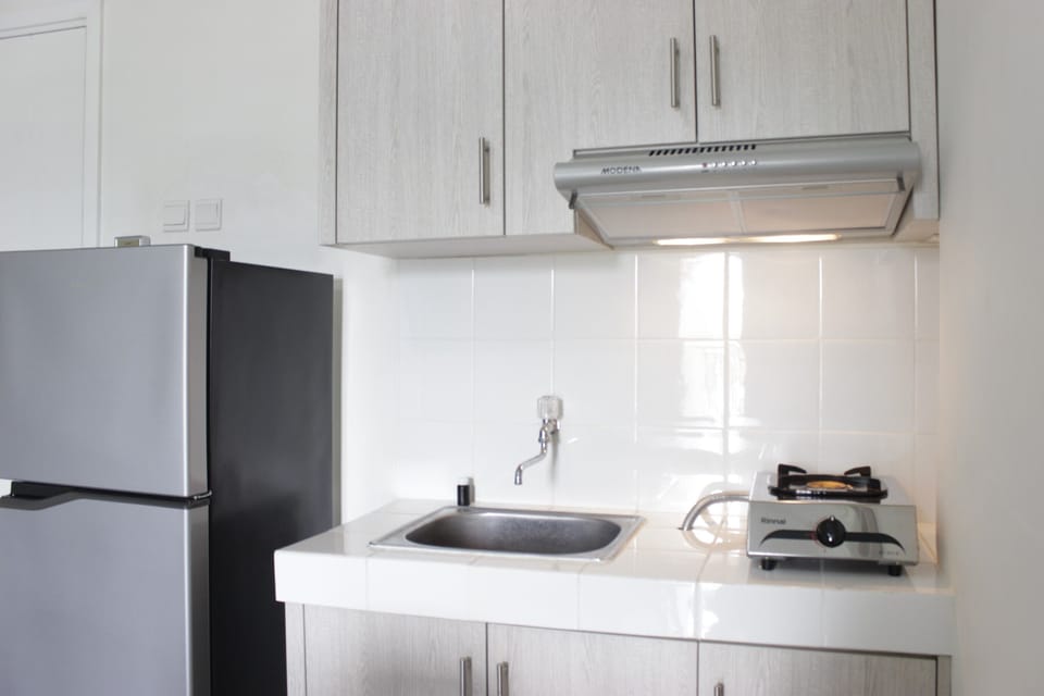 Apartment, Non Smoking, Kitchenette | Private kitchen | Fridge, stovetop, dishwasher, cookware/dishes/utensils