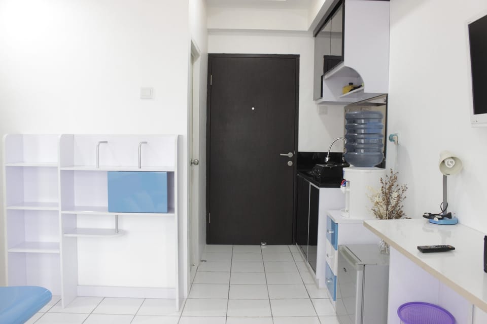 Apartment, Non Smoking, Kitchenette | Private kitchen | Fridge, cookware/dishes/utensils