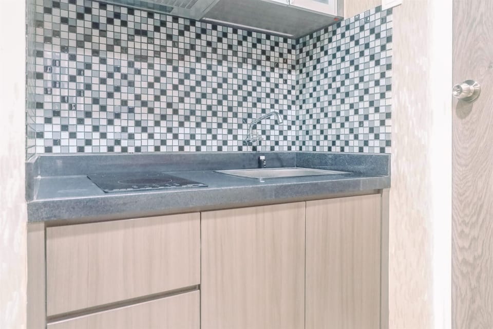Apartment, Non Smoking, Kitchenette | Private kitchen | Fridge, stovetop, dishwasher, cookware/dishes/utensils