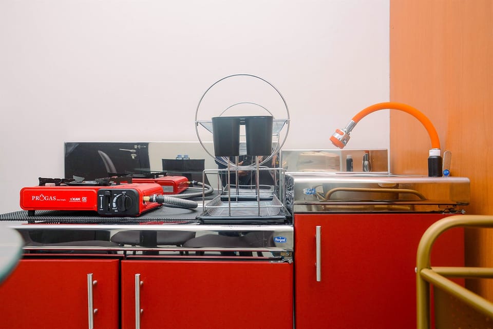 Apartment, Non Smoking, Kitchenette | Private kitchen | Fridge, stovetop, dishwasher, cookware/dishes/utensils