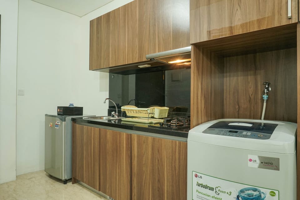 Apartment, Non Smoking, Kitchenette | 1 bedroom, desk, iron/ironing board, free WiFi