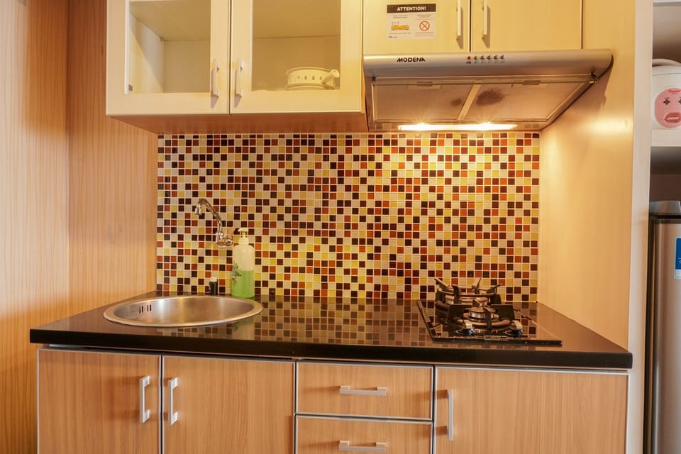 Apartment, Non Smoking, Kitchenette | Private kitchen | Fridge, stovetop, dishwasher, electric kettle