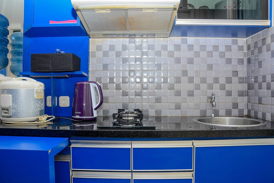 Apartment, Non Smoking, Kitchenette | Private kitchen | Fridge, cookware/dishes/utensils