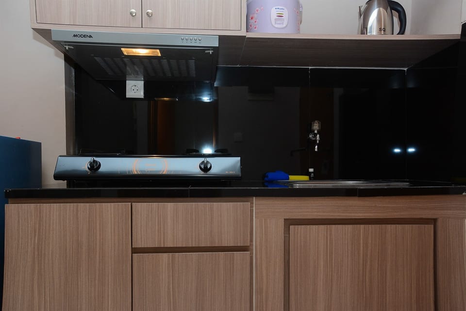 Apartment, Non Smoking, Kitchenette | 1 bedroom, desk, iron/ironing board, free WiFi